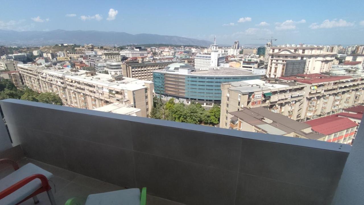 Sky View Luxury Center Skopje Apartments Экстерьер фото