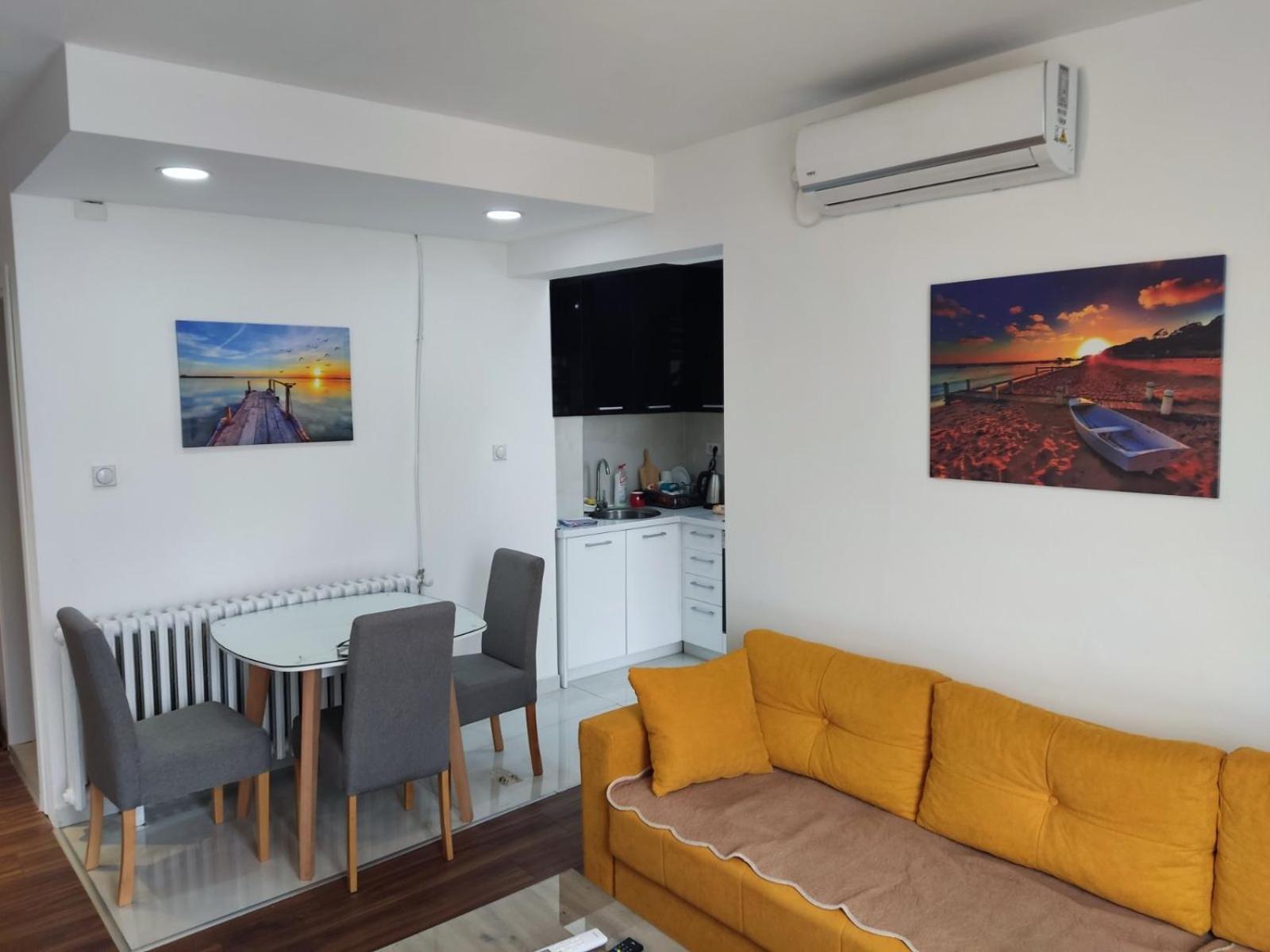 Sky View Luxury Center Skopje Apartments Экстерьер фото