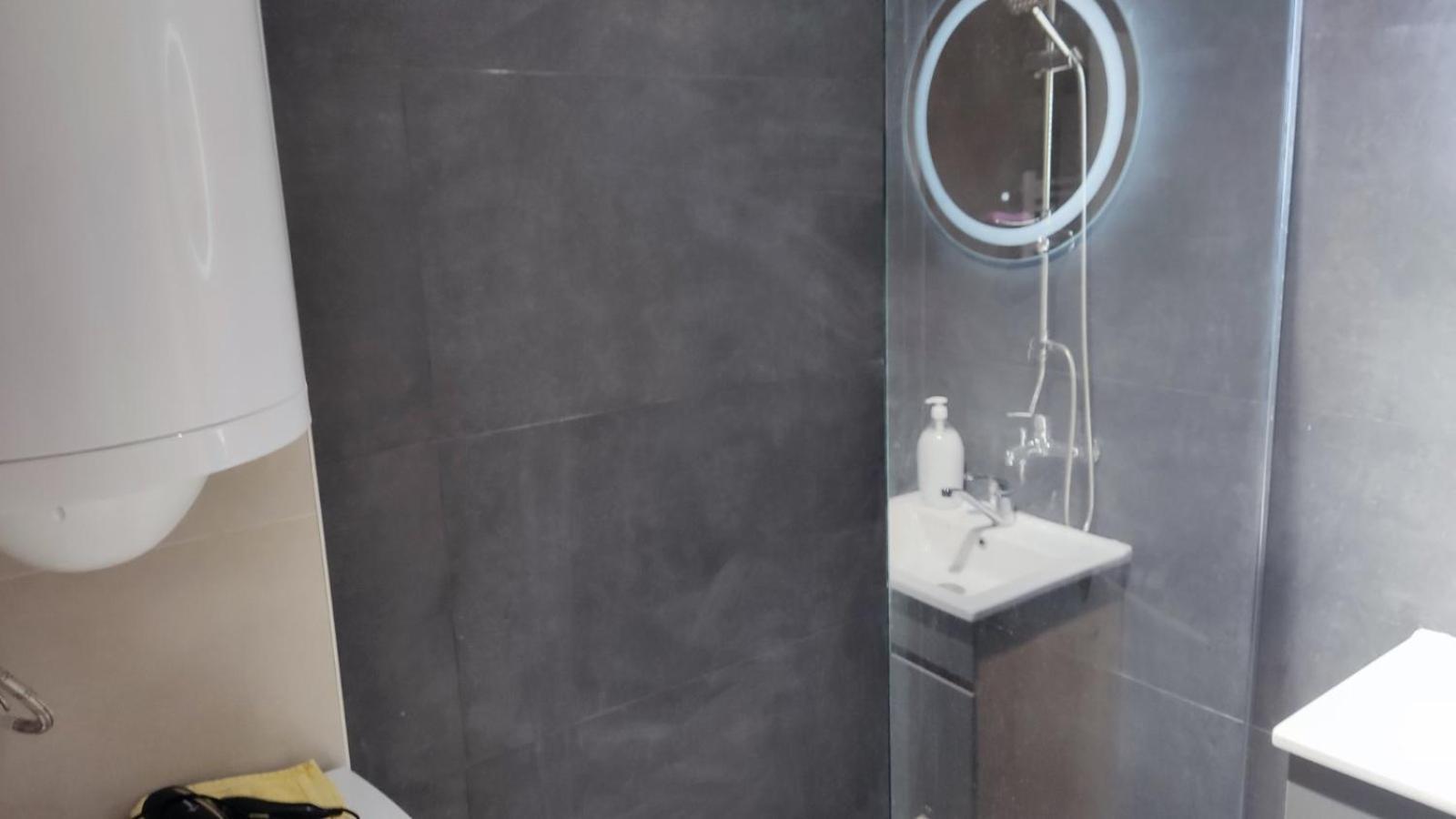 Sky View Luxury Center Skopje Apartments Экстерьер фото